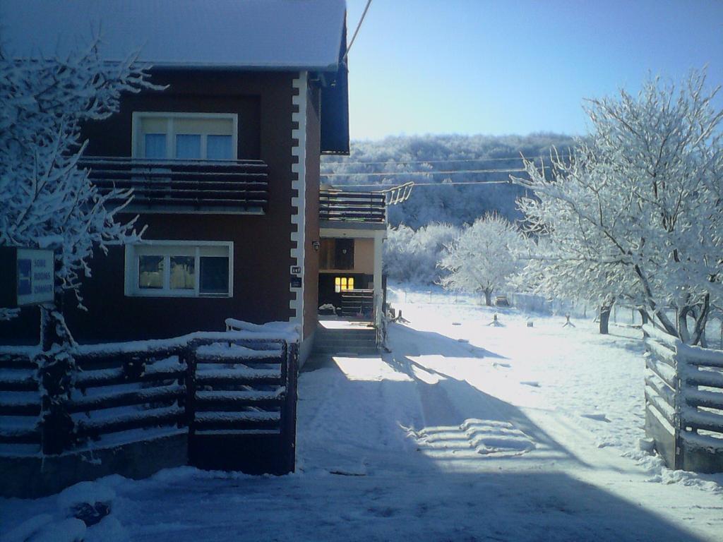 Gacka Rooms Vrhovine Oda fotoğraf