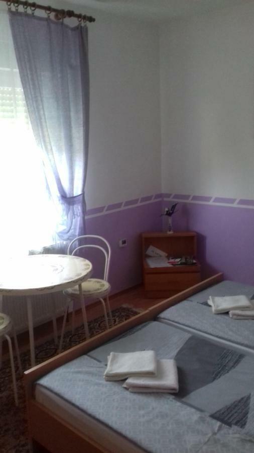 Gacka Rooms Vrhovine Dış mekan fotoğraf