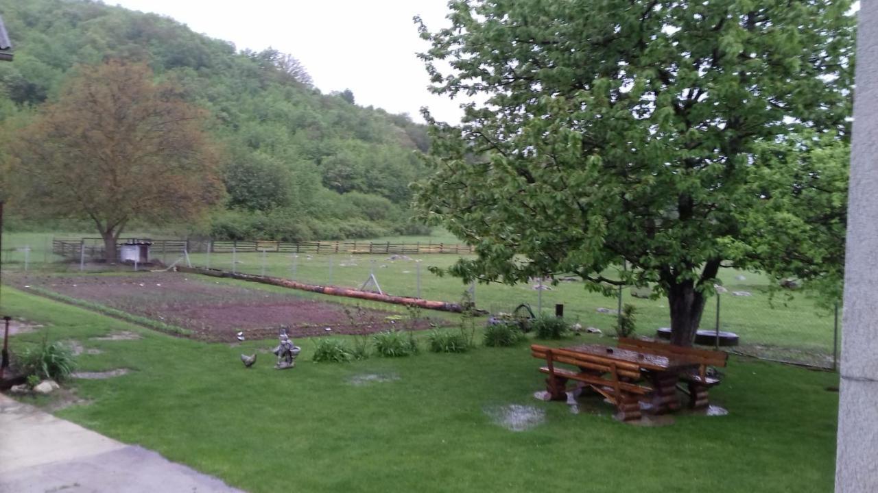 Gacka Rooms Vrhovine Dış mekan fotoğraf